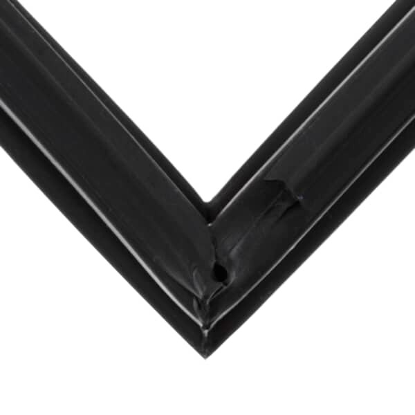 True 810797 Bottom Door Gasket Black TA/TG/TR1H-2HS